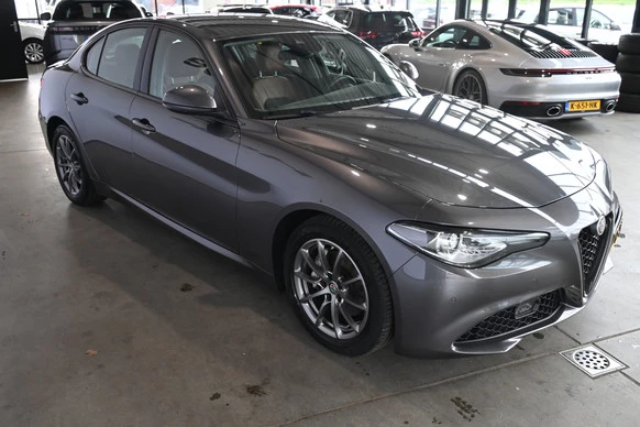 Alfa Romeo Giulia - Afbeelding 5 van 30