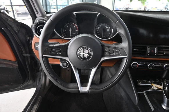 Alfa Romeo Giulia - Afbeelding 6 van 30