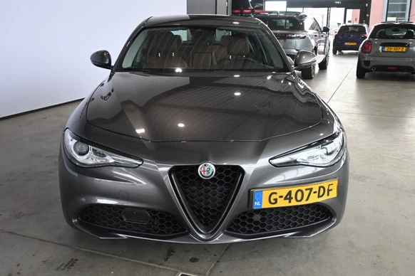 Alfa Romeo Giulia - Afbeelding 14 van 30