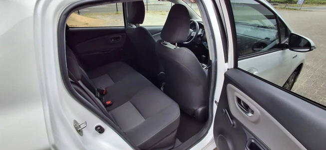 Toyota Yaris - Afbeelding 23 van 27
