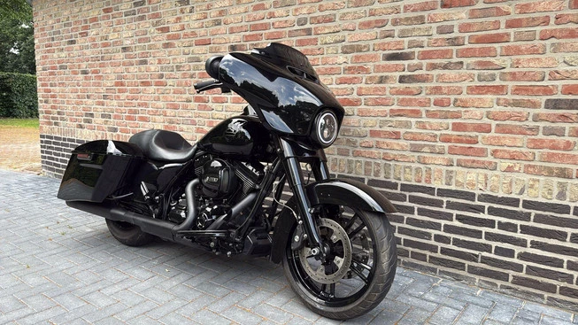 Harley-Davidson Street Glide - Afbeelding 5 van 21