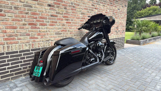 Harley-Davidson Street Glide - Afbeelding 6 van 21