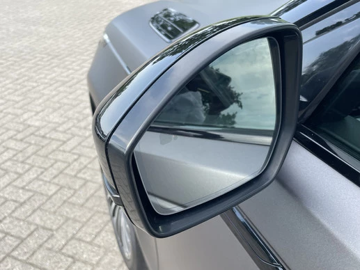 Land Rover Range Rover Velar - Afbeelding 15 van 30