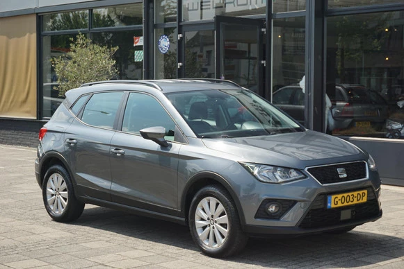 SEAT Arona - Afbeelding 1 van 30
