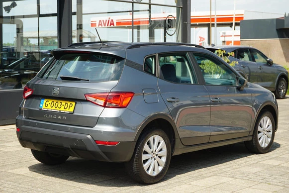 SEAT Arona - Afbeelding 2 van 30