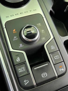 Kia Sorento - Afbeelding 14 van 30