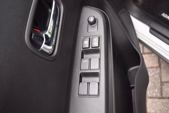 Suzuki Ignis - Afbeelding 16 van 25