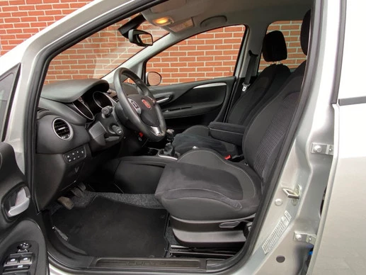 Fiat Punto - Afbeelding 6 van 24