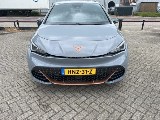 CUPRA Born - Afbeelding 2 van 17