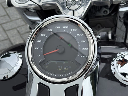 Harley-Davidson Fat Boy - Afbeelding 9 van 22