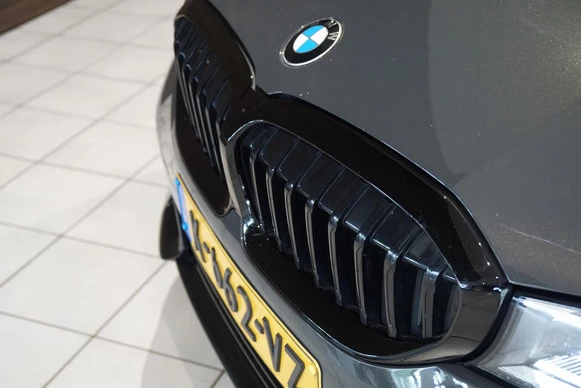 BMW 3 Serie - Afbeelding 18 van 30