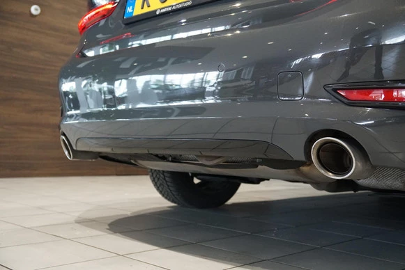 BMW 3 Serie - Afbeelding 19 van 30