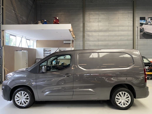 Peugeot Partner - Afbeelding 2 van 29