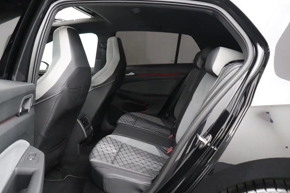 Volkswagen Golf - Afbeelding 11 van 26