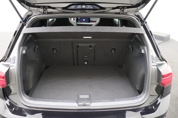 Volkswagen Golf - Afbeelding 13 van 26