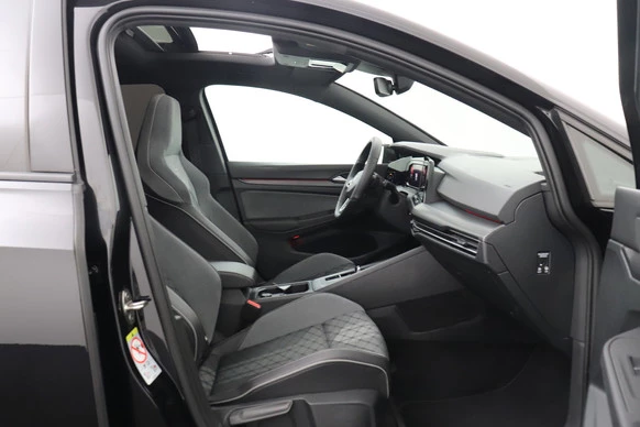 Volkswagen Golf - Afbeelding 14 van 26