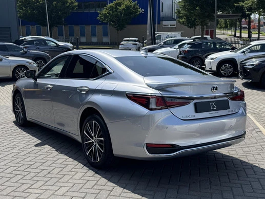 Lexus ES - Afbeelding 7 van 30