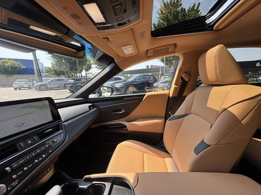 Lexus ES - Afbeelding 28 van 30