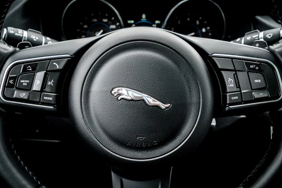 Jaguar XF - Afbeelding 13 van 30