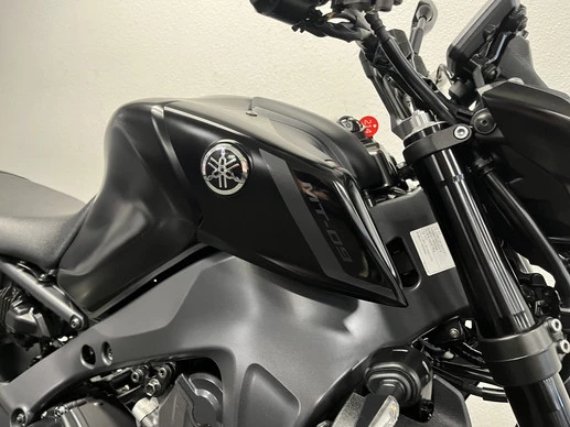Yamaha MT 09 - Afbeelding 3 van 22