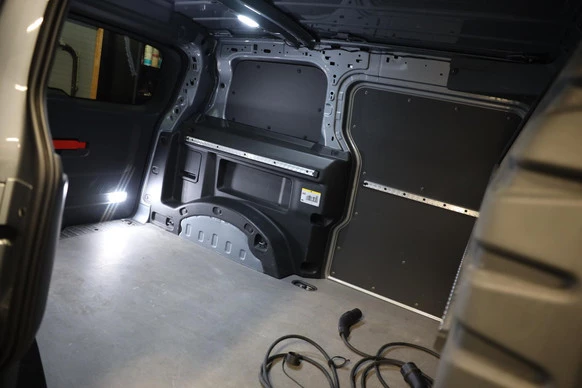 Volkswagen ID. Buzz Cargo - Afbeelding 17 van 17