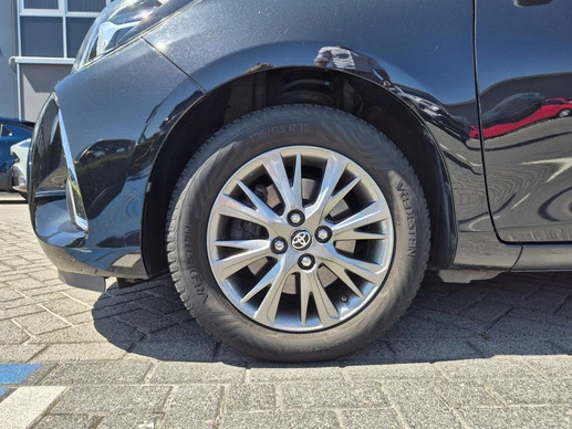 Toyota Yaris - Afbeelding 24 van 28