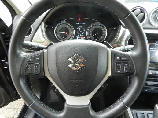 Suzuki Vitara - Afbeelding 18 van 30