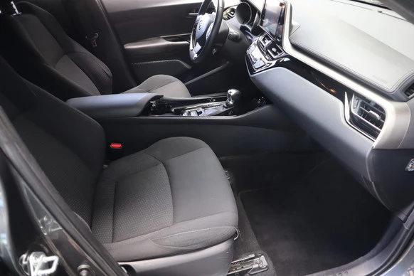 Toyota C-HR - Afbeelding 26 van 30