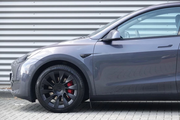 Tesla Model Y - Afbeelding 4 van 10