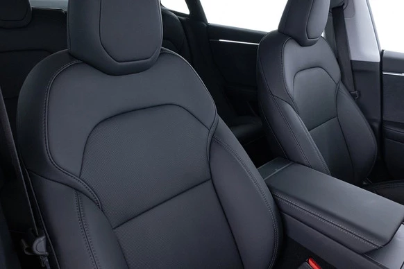 Tesla Model 3 - Afbeelding 5 van 28
