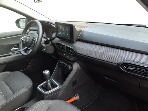 Dacia Sandero - Afbeelding 25 van 28