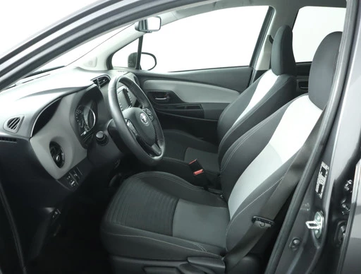 Toyota Yaris - Afbeelding 17 van 30