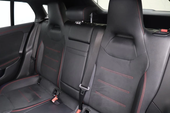 Mercedes-Benz CLA - Afbeelding 12 van 30