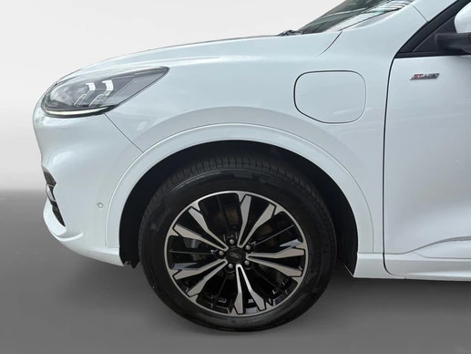 Ford Kuga - Afbeelding 20 van 30