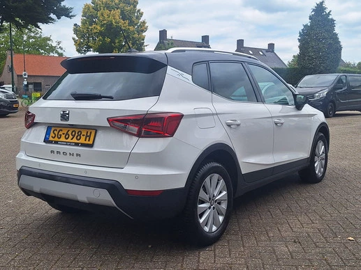 SEAT Arona - Afbeelding 5 van 30