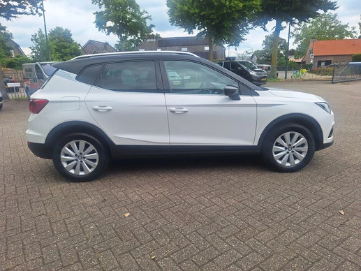 SEAT Arona - Afbeelding 6 van 30