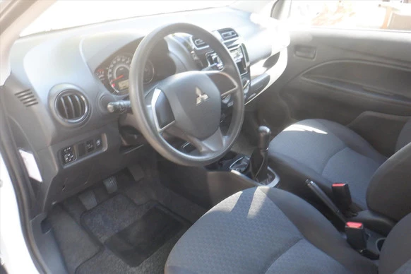 Mitsubishi Space Star - Afbeelding 9 van 13
