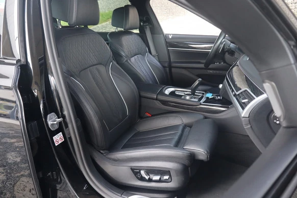 BMW 7 Serie - Afbeelding 8 van 30