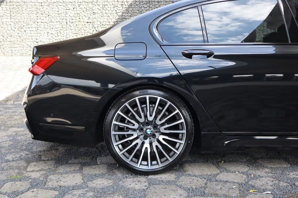 BMW 7 Serie - Afbeelding 11 van 30