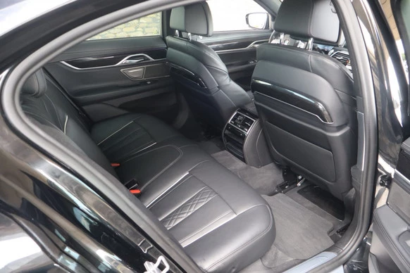 BMW 7 Serie - Afbeelding 24 van 30