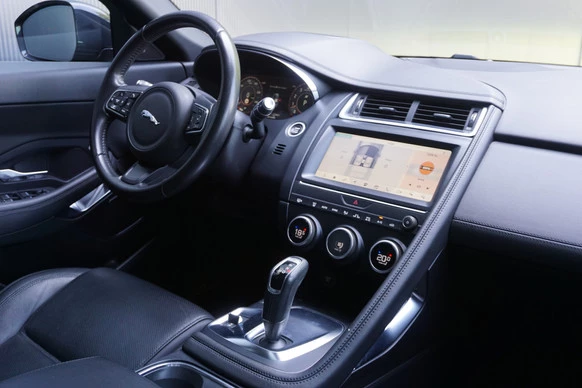 Jaguar E-PACE - Afbeelding 11 van 28