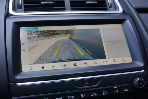 Jaguar E-PACE - Afbeelding 19 van 28