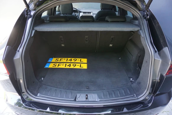Jaguar E-PACE - Afbeelding 25 van 28