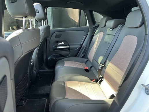 Mercedes-Benz EQA - Afbeelding 11 van 30