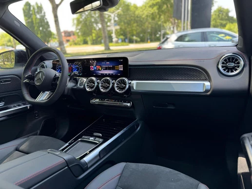 Mercedes-Benz EQB - Afbeelding 19 van 30