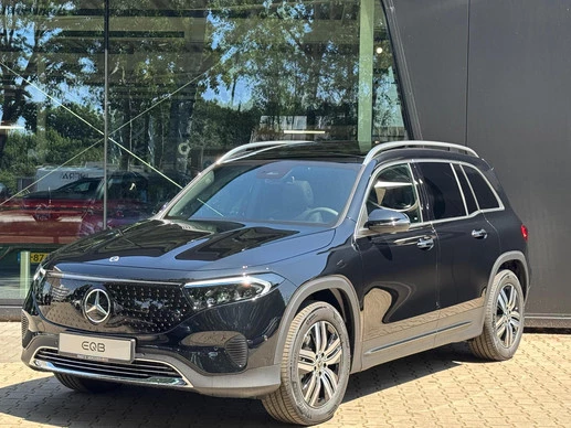 Mercedes-Benz EQB - Afbeelding 1 van 30
