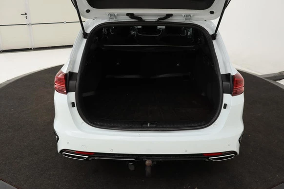 Kia Ceed - Afbeelding 12 van 30