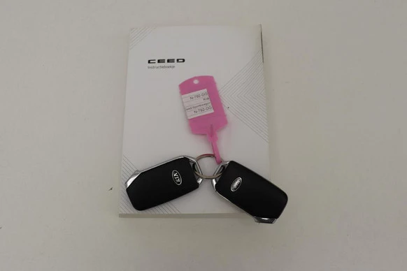 Kia Ceed - Afbeelding 21 van 30