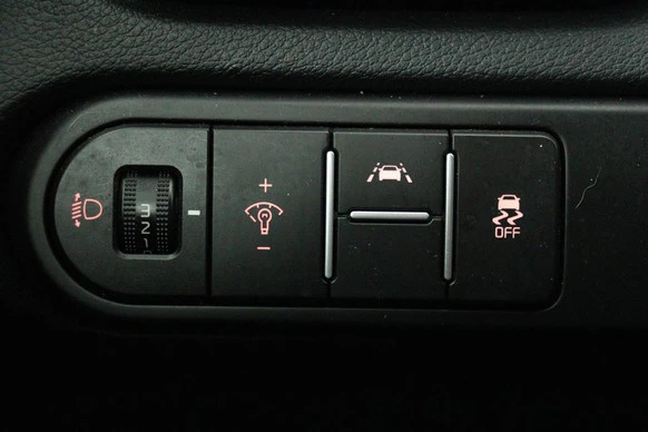 Kia Ceed - Afbeelding 26 van 30