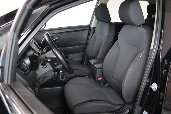 Kia Carens - Afbeelding 4 van 30